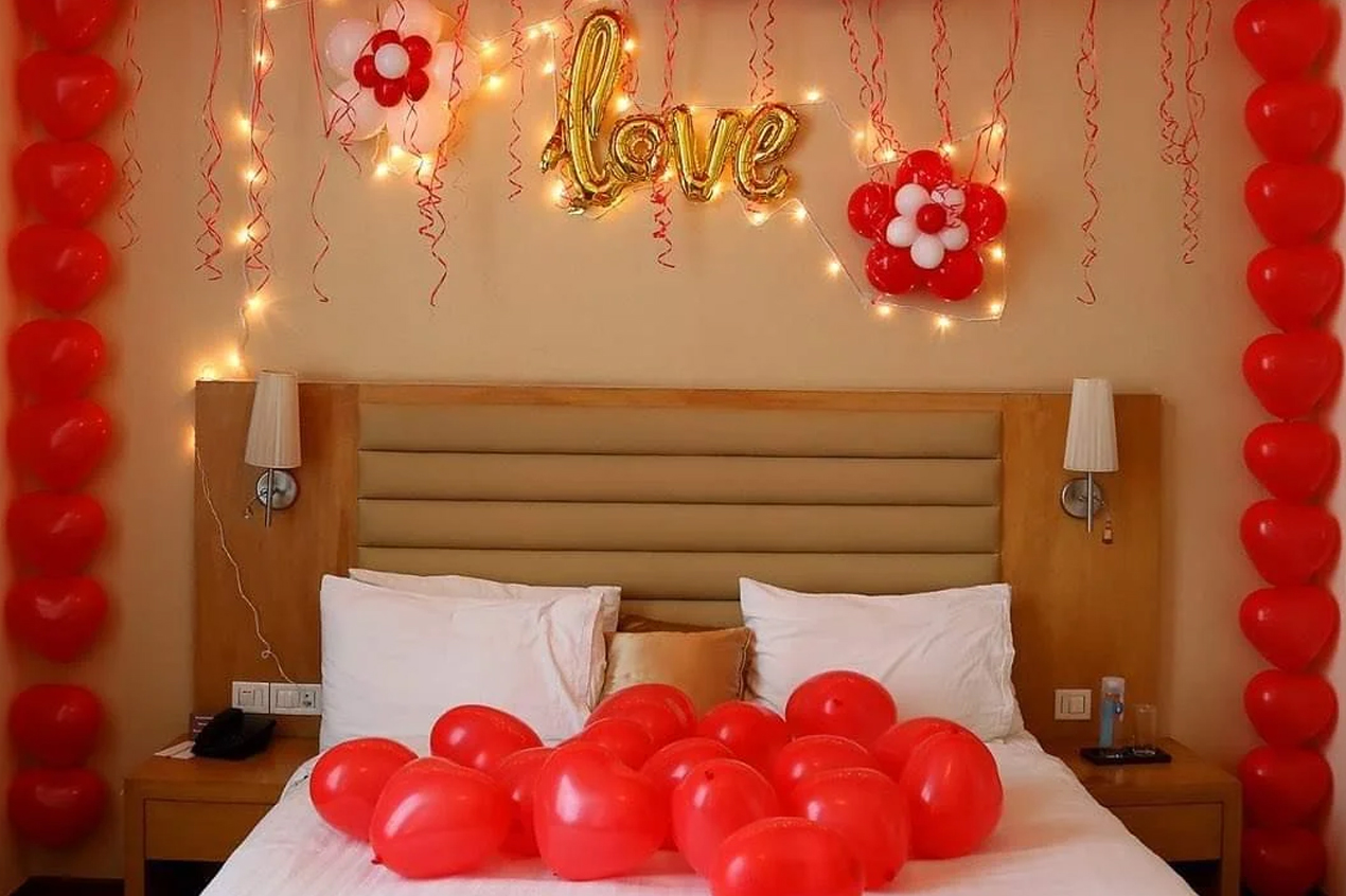 Anniversary Decoration Services