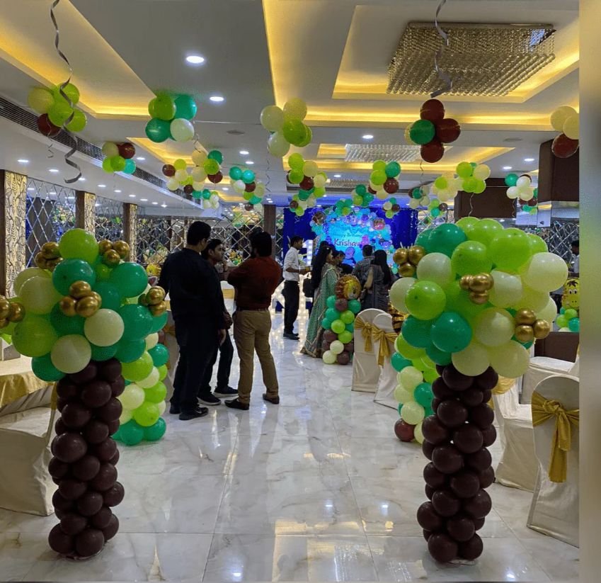 PHOTO-2025-12-04-23-41-12